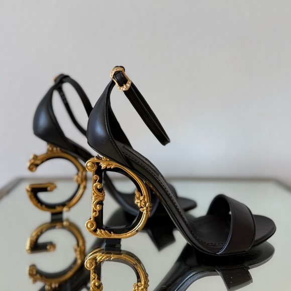 New Dolce & Gabbana Baroque DG 105mm leather sandals 37.5 $1,345 - Picture 8 of 12